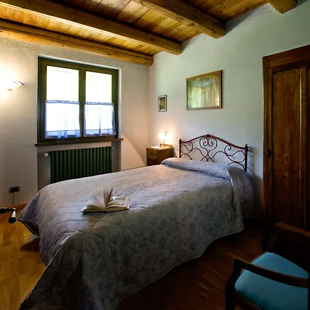 Cascina Il Ginepro * Sinio